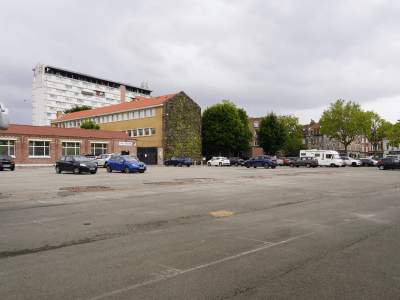 La place après la déconstruction de la halle © Ville de La Madeleine