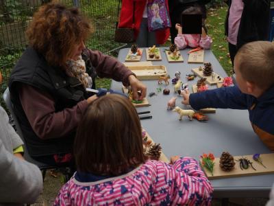 Jardins en fête : des enfants font des activités manuelles | © Ville de La Madeleine